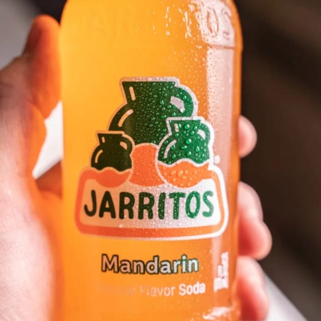 Jarritos.